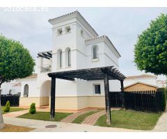 VACACIONES EN ESTA MARAVILLOSA VILLA CON PISCINA PRIVADA EN LA TORRE GOLF RESORT