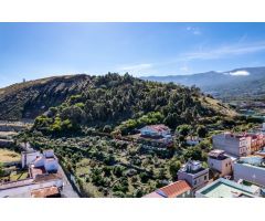 EXCLUSICA VILLA EN PUERTO DE LA CRUZ CON SUELO URBANIZABLE
