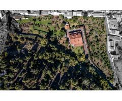 EXCLUSICA VILLA EN PUERTO DE LA CRUZ CON SUELO URBANIZABLE