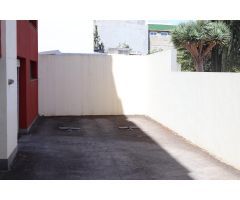 PLAZA DE APARCAMIENTO - TACORONTE CENTRO