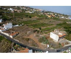 PARCELA URBANA CON DOS GRANDES PARCELAS RÚSTICAS EN VENTA EN SANTA ÚRSULA, TENERIFE