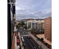Apartamento moderno con vistas a las montañas y al océano en Santa Cruz de Tenerife