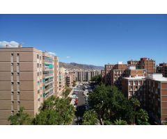 Apartamento moderno con vistas a las montañas y al océano en Santa Cruz de Tenerife