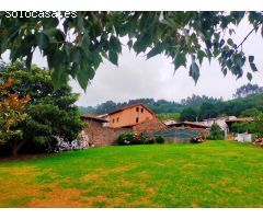 Casa de Pueblo en Venta en Candamo, Asturias
