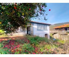 Casa de Pueblo en Venta en Cudillero, Asturias
