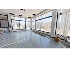 EDIFICIO comercial y de oficinas en la Fuente del Jarro  junto a Forma Sport