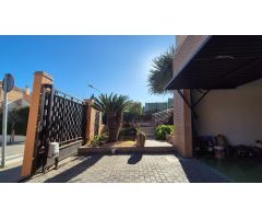 Tu próximo hogar en Godella: Espacios Amplios, Vistas Increíbles y Máximo Confort