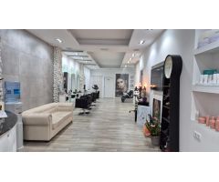Oportunidad única: Local comercial en funcionamiento – Peluquería totalmente equipada