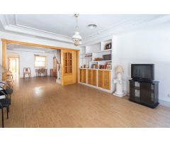 Casa adosada de pueblo a la venta en Xátiva