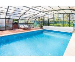 ???? Exclusivo Chalet con piscina climatizada, terrazas y un espectacular sótano: ¡confort y eleganc