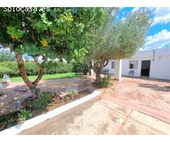 ???? Chalet reformado con piscina en urbanización tranquila de Llíria