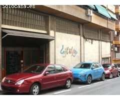 Local comercial con múltiples posibilidades