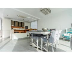 Fantástica Villa en Buena Vista - Zona Higueron