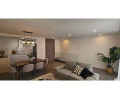 Chalet Adosado en Urbanización Los Naranjos