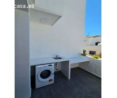 Chalet Adosado en Urbanización Los Naranjos