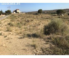SE VENDE TERRENO , RUSTICO , ZONA MUY TRANQUILA , 35.000 MTS