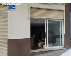 En venta local comercial con naya frente mercadillo de Teulada en Alicante