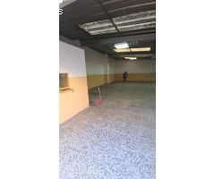 SE VENDE LOCAL /GARAJE/PARA REFORMAR
