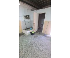SE VENDE LOCAL /GARAJE/PARA REFORMAR