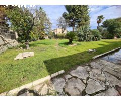 SE VENDE CHALET EN MUY BUENA ZONA CON PARCELA A 5 MINUTOS DE LA PLAYA