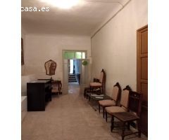SE VENDE CASA DE PUEBLO A 15 MINUTOS DE ALICANTE EN MUY BUENA ZONA