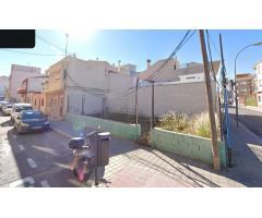 SE VENDE SOLAR PARA CONSTRUIR / POSIBILIDAD DE 3 PLANTAS