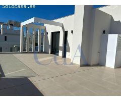 SE VENDE VILLA / A ESTRENAR / CAMPELLO