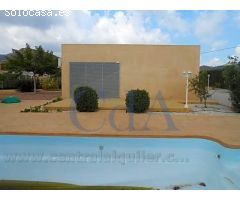 SE VENDE VILLA / EL MORALET / ALICANTE