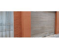 SE VENDE LOCAL / CERCA PLAZA TOROS / PATIO / PRECIO ALGO NEGOCIABLE