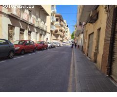 SE VENDE LOCAL EN EL CENTRO CON SALIDA DE HUMOS