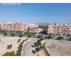 SE VENDE PISO / ASCENSOR /REFORMADO / CERCA UNIVERSIDAD