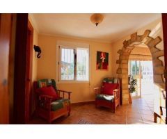 Chalet en Venta en Jalón, Alicante