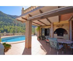 Chalet en Venta en Denia, Alicante