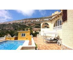Chalet en Venta en Benitachell, Alicante