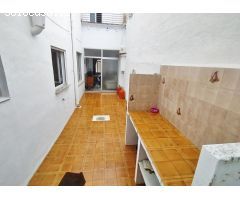 Casa de Pueblo en Venta en Pego, Alicante