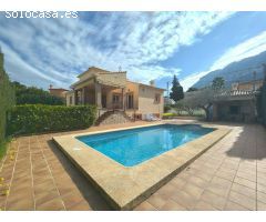Chalet en Venta en Denia, Alicante