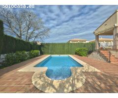 Chalet en Venta en Denia, Alicante