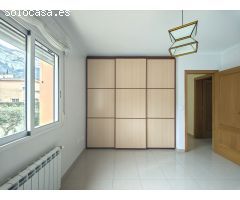 Chalet en Venta en Denia, Alicante