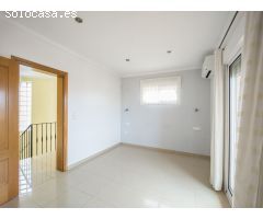 Chalet en Venta en Denia, Alicante