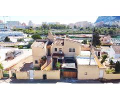 Chalet en Venta en Calpe / Calp, Alicante