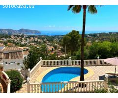 Chalet en Venta en Teulada, Alicante