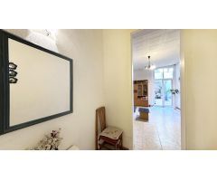 Encantador dúplex de 105 m² en finca señorial del año 1800 en pleno centro de Barcelona