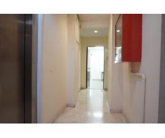 Oficina en venta con luz natural y gran conectividad – Espacio diáfano y versátil