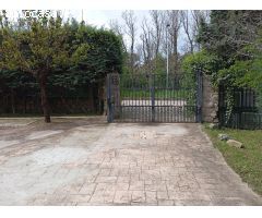 Chalet en Venta en Valdemorillo de la Sierra, Madrid