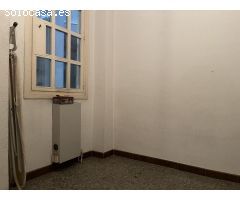 ???? Piso con potencial en Gràcia – Camp d’en Grassot ?