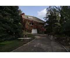 Chalet en Venta en Robledo de Chavela, Madrid
