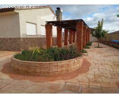 Chalet en Venta en Villa del Prado, Madrid