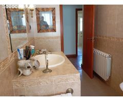 Chalet en Venta en Villa del Prado, Madrid