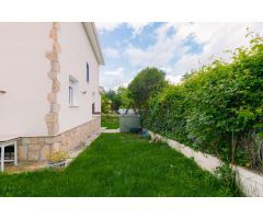 Chalet en Venta en Robledo de Chavela, Madrid