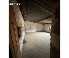 CASA DE PUEBLO EN YESTE. PARA REFORMAR